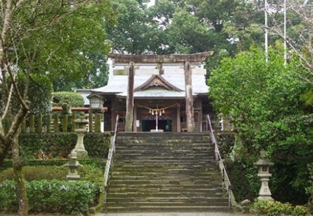 都萬（つま）神社