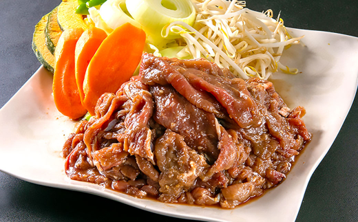 【1ヶ月毎8回定期便】エゾ鹿肉のジンギスカン 計2.4kg（300g×8パック）