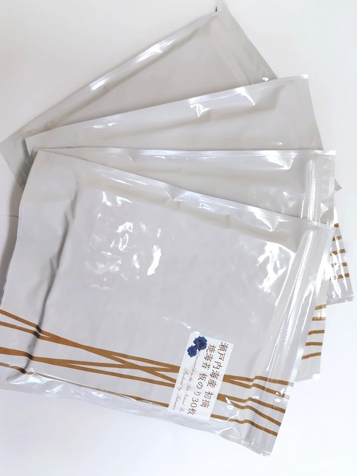 海苔師 こだわりの海苔 瀬戸内海産初摘 焼海苔 板のり30枚 3袋セット｜30枚 3袋 計90枚 のり 海苔 焼きのり おかず お供 海藻 焼海苔 ご飯 のり 米 ごはんに合う おにぎり ごはんのお供 お弁当 海苔 料理 国産 高級 厳選 ご飯のお供 手巻き 寿司 節分 焼のり 初摘み 海苔 のり ふるさと納税海苔 ふるさと納税のり 海苔 ノリ のり nori NORI 美味しい海苔