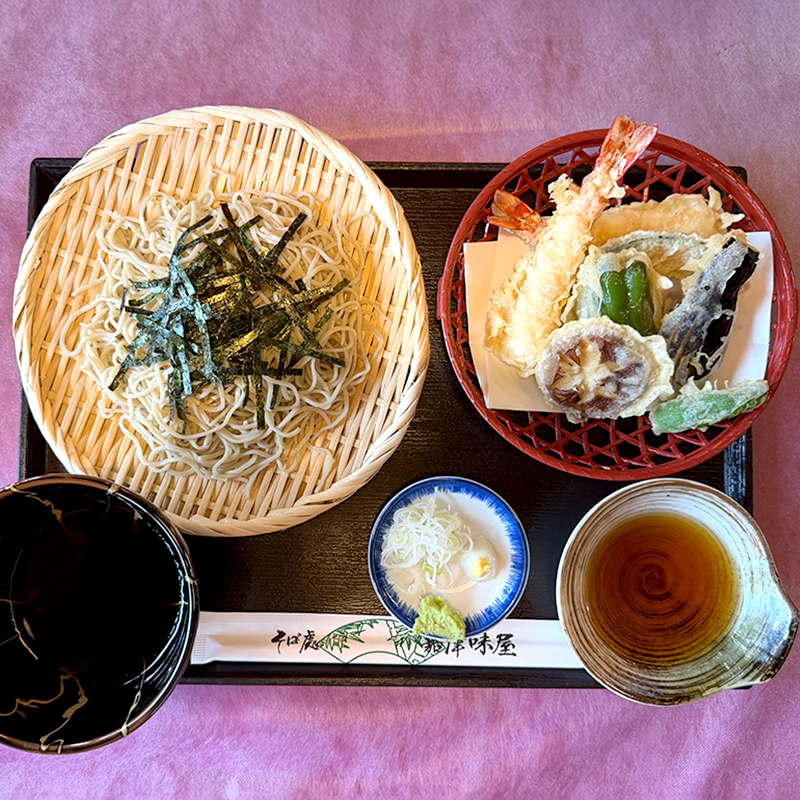 嘉津味屋 三芳店「店内お食事券1,300円相当」 そば 蕎麦 ご当地グルメ 観光 埼玉県 三芳町 FAA-254