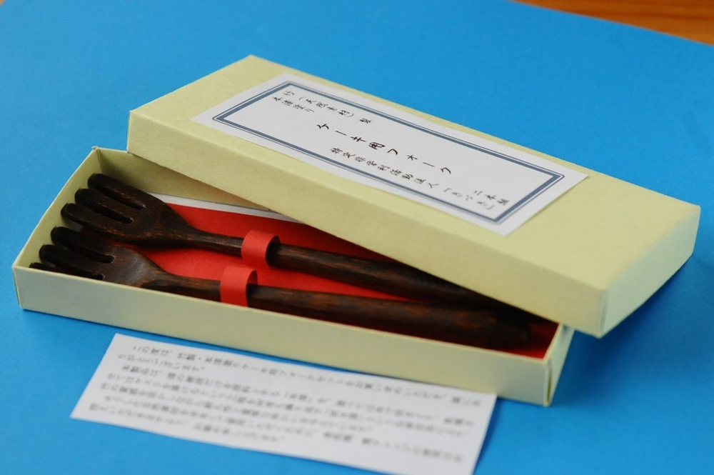 竹製・本うるし塗りケーキ用フォーク2本組