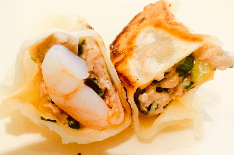 座間名物！大餃子5個×5パック合計25個