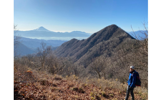 53-2.【のぼる韮崎！】韮崎市在住の登山ガイドと登る日帰りプライベートガイドチケット [山梨県 韮崎市 10431754]
