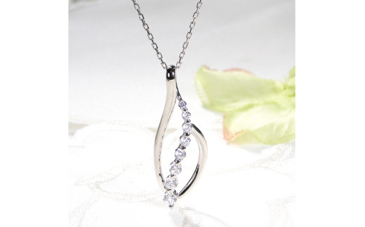 ネックレス プラチナ PT900 【0.33ct】 ダイヤモンド リーフ ペンダント 葉 雫 ドロップ レディース 【f263-pt】 [株式会社オーダーメイドジュエリーメイ 山梨県 韮崎市 20742672] アクセサリー アクセ  ジュエリー ダイヤ レディース