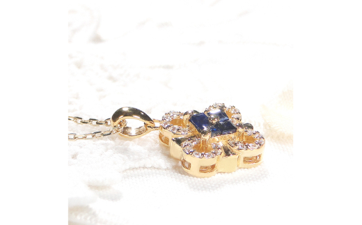 ネックレス K18YGイエローゴールド ダイヤモンド 0.15ct サファイア スクエア クローバー ペンダント 18金 菱形【f271-k18yg-bs】 [株式会社オーダーメイドジュエリーメイ 山梨県 韮崎市 20742925] アクセサリー アクセ ジュエリー