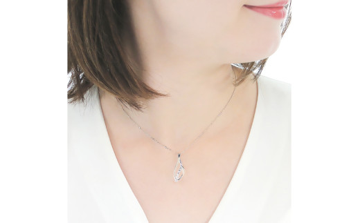 ネックレス プラチナ PT900 【0.33ct】 ダイヤモンド リーフ ペンダント 葉 雫 ドロップ レディース 【f263-pt】 [株式会社オーダーメイドジュエリーメイ 山梨県 韮崎市 20742672] アクセサリー アクセ  ジュエリー ダイヤ レディース