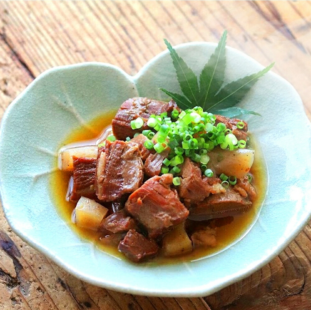 【レトルト食品】牛すじの醤油煮込み （150ｇ×10パック） | 惣菜 おかず お惣菜 おそうざい 冷凍食品 冷凍おかず 電子レンジ レンチン 温めるだけ 手軽 簡単 かんたん 時短 お手軽 おつまみ 天然 だし 無添加 詰め合わせ 煮物 野菜 まとめ買い 牛すじ 牛すじの醤油煮込み