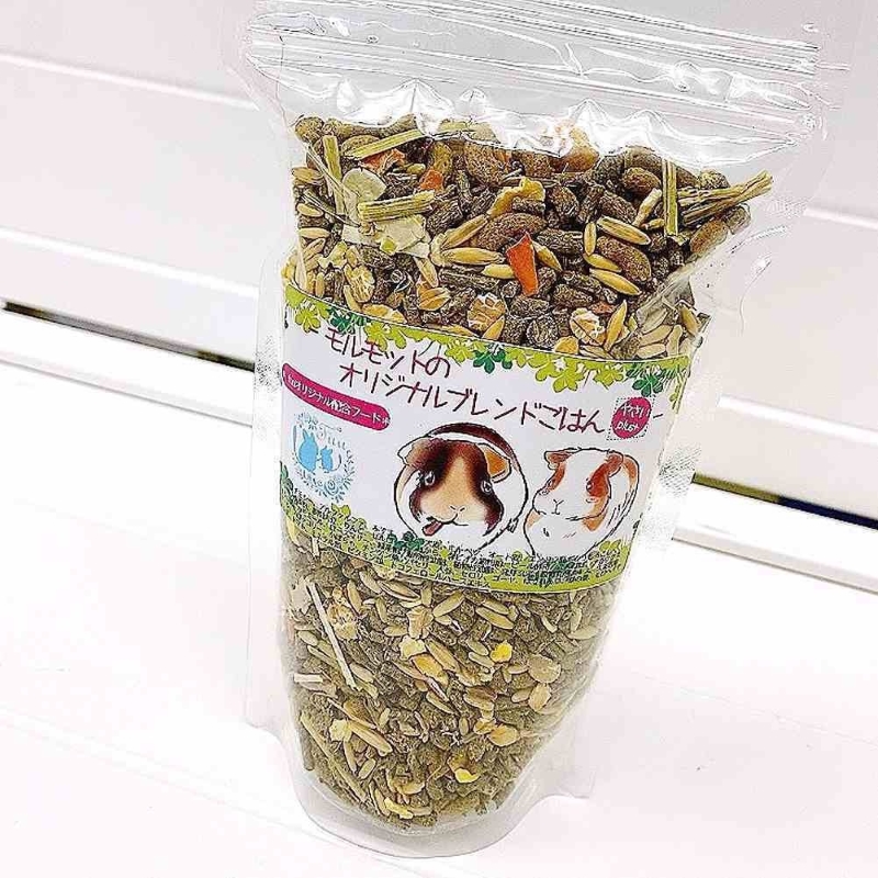 fuu うまうまセレクション モルモットのオリジナルブレンドごはん（210g）　［ やさいプラス 小動物用 バランス 栄養食 ペットフード 餌 えさ エサ ］