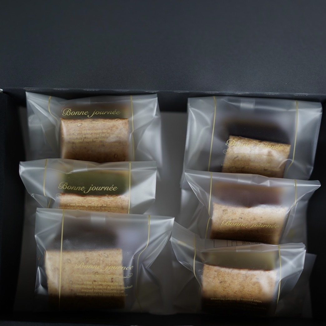 【スイーツ】ホワイトチョコと豆乳バターの出会い！豆乳バタークリームサンド 6種類セット。「caccaさんのキッシュ」から。