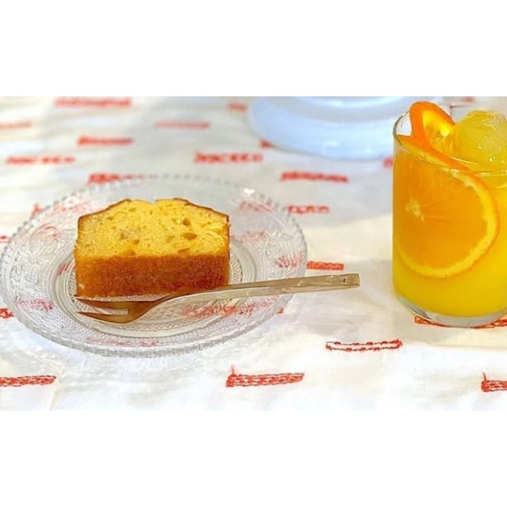 保存料・着色料は使用せず、三重県産高級小麦粉を使ったHideka.5のパウンドケーキ　オレンジ　フルサイズ1本　Hideka.5【パウンドケーキ お取り寄せ グルメ スイーツ お菓子 おやつ 洋菓子 ケーキ オレンジ  ギフト 贈り物 三重県 四日市市 四日市】