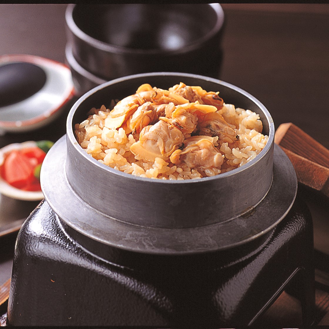 三重県・畜養はまぐり　1kg　＜ ハマグリ お吸い物に、焼き蛤！＞
はまぐり ハマグリ 蛤