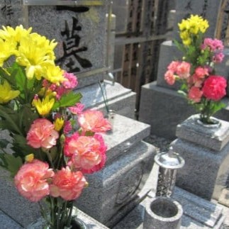 お墓参り代行【墓参り お墓 墓掃除 代行 代行サービス 供花  お供え お花 帰省 お盆 彼岸 年末年始 正月 写真報告 おすすめ 三重県 四日市市 ふるさと納税】