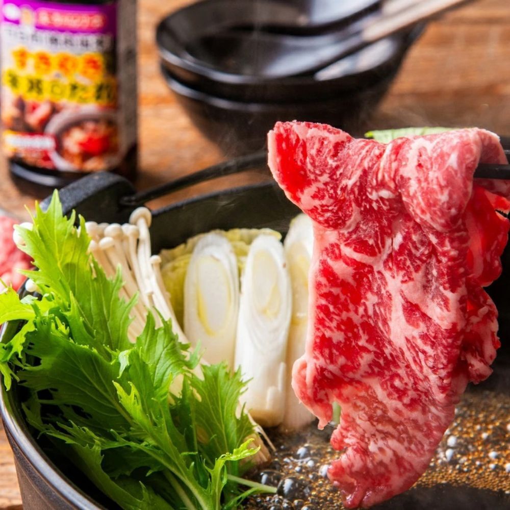 ＜定期便＞伊勢水沢（すいざわ）牛 すき焼き・しゃぶしゃぶ用 1kg【5回発送】