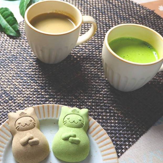 〈京の老舗〉ねこ忍茶かぷちーの 2箱セット(お湯やミルクをかけるとドロン)〈抹茶 ほうじ茶 宇治抹茶  ミルク カプチーノ ねこ 猫 ギフト 贈り物 飲料 猫の日 ねこの日 ネコの日 〉  56210196