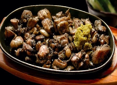 【新鮮朝びき鶏】みやざき地頭鶏焼肉セット（カット野菜付き）（国産 鶏 鶏肉 地鶏 小分け モモ肉 もも肉 ムネ肉 むね肉 焼肉 炭火焼 宮崎 小林市）