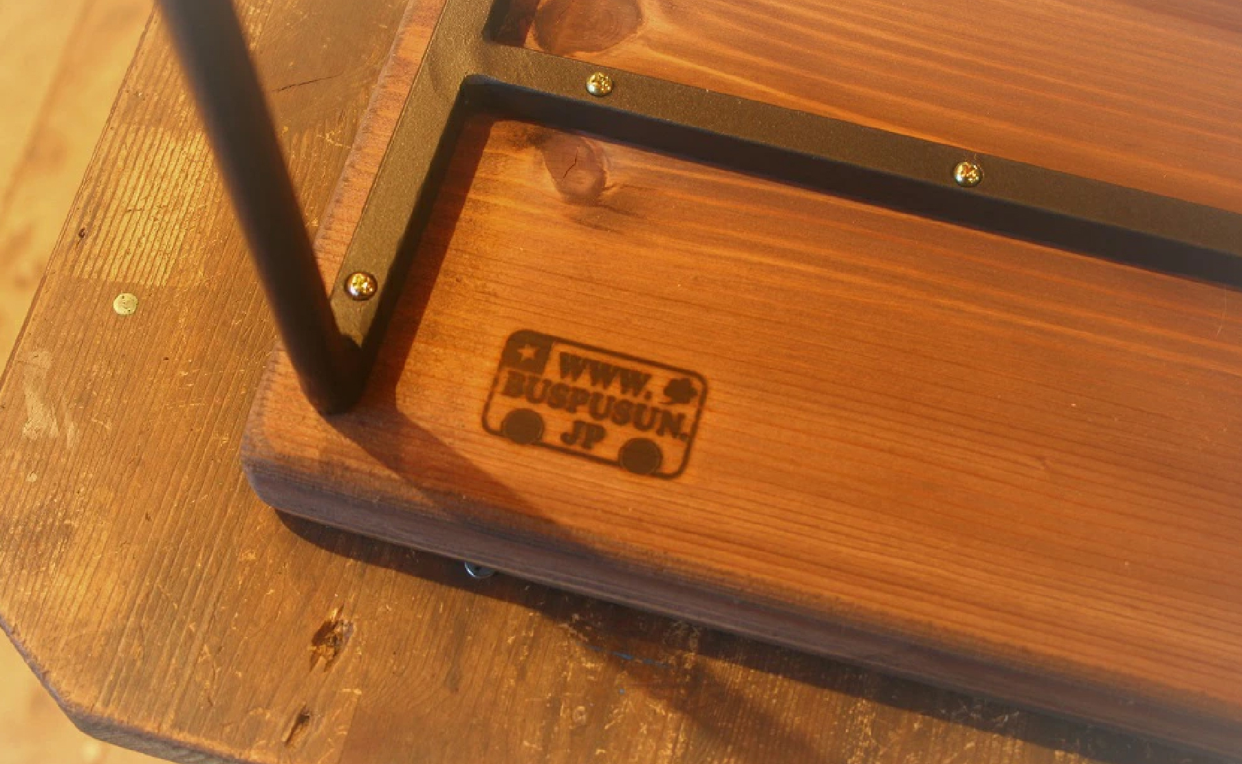 【鉄職人手作り】素朴なベンチ <ばすぷすん工房> 　ベンチ クラフト 椅子 ハンドメイド 手作りベンチ