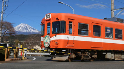 全駅から「富士山が望める」地方鉄道　岳南電車応援事業